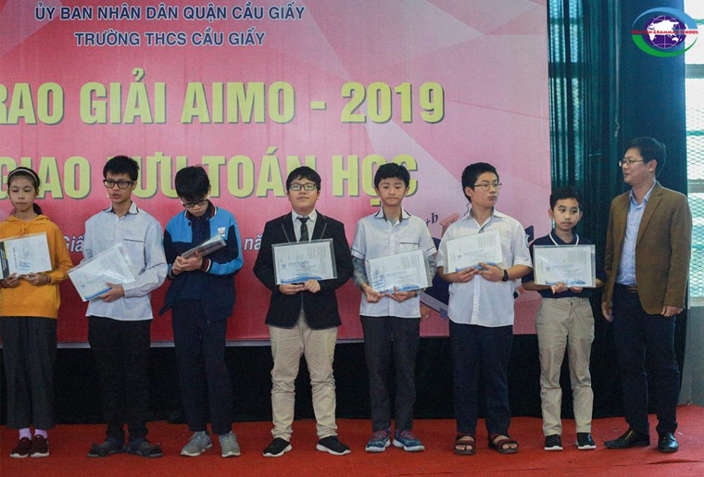 Học Sinh Newton với cuộc thi Toán cấp trung học Úc mở rộng AIMO 2019