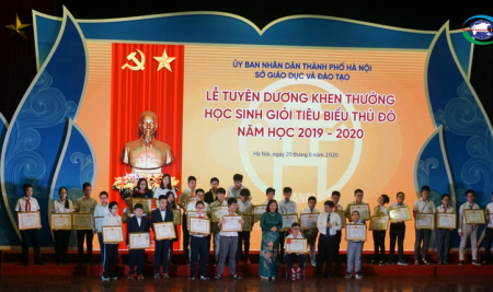 HỌC SINH NEWTON CHINH PHỤC TẠI NHỮNG SÂN CHƠI LỚN